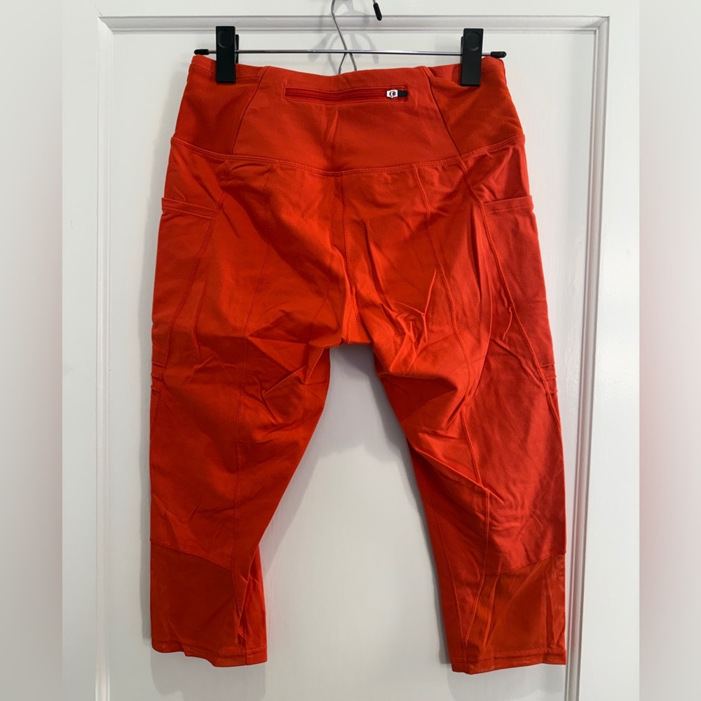 oiselle Pocket Jogger Knickers, orange - Picture 2 of 3